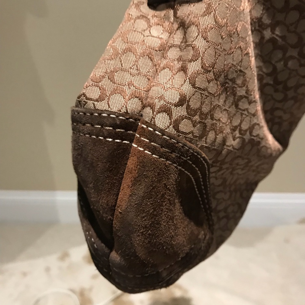 100% Authentic Coach handbag - Picture 4 of 5